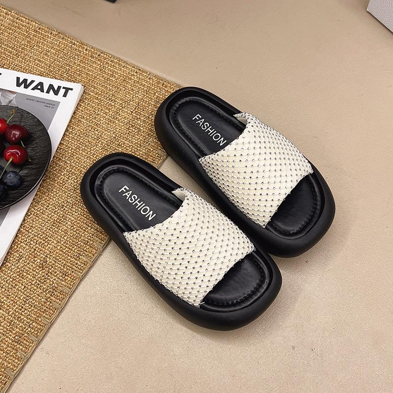 2025 Summer Muffin Thick-bottomed Cool Slippers New Cross-strap Fashionable Soft Bottom with Skirt Beach One-word Slippers Women