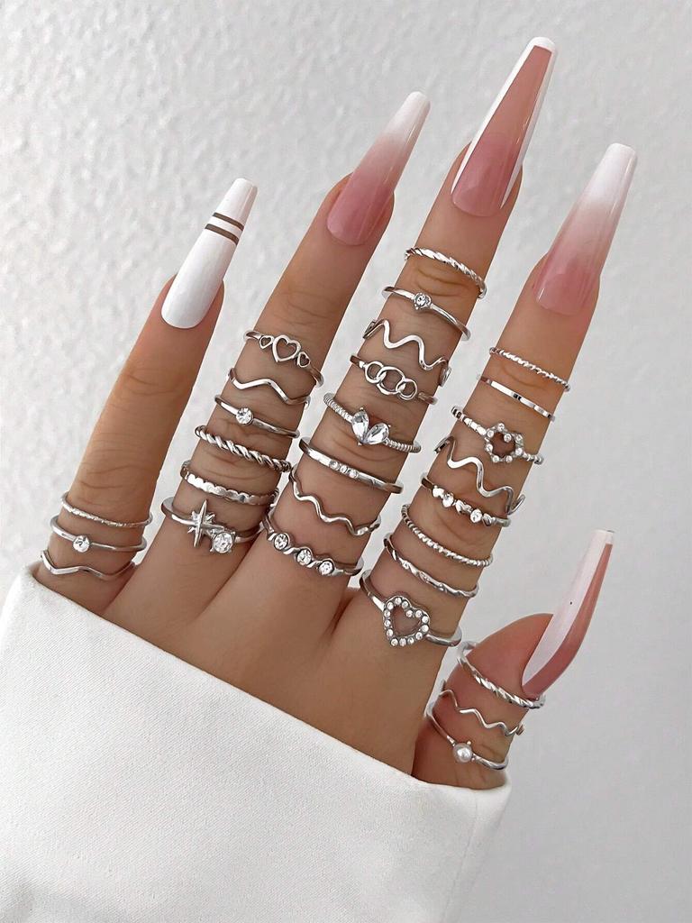 28er Mode Ring Set für Damen Herzförmiges Design Geometrisches Böhmisches Element Akzentring Tägliches Tragen Dating Party Schmuck 2026
