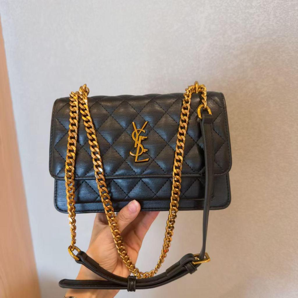 Lambskin Diamond Pattern Accordion Crossbody Chain Bag
