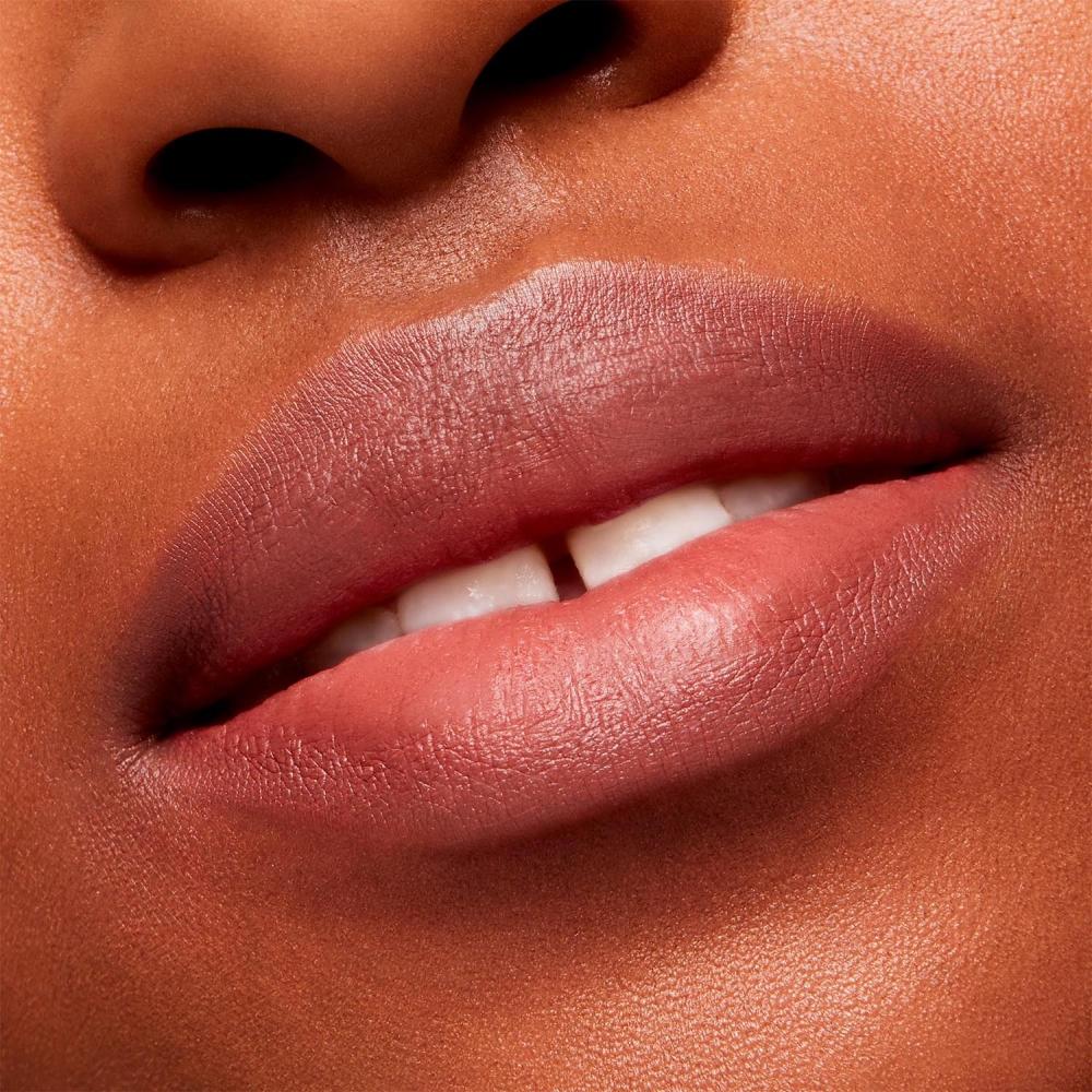 Mac Over The Taupe   Powder Kiss Velvet Blur Slim Stick 