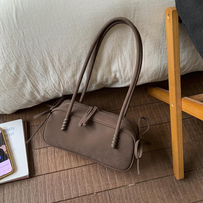 

Модная винтажная матовая сумка женская 2025 осень, сумка для通勤 на одно плечо, подмышечная сумка, большая вместимость, портативная сумка-бостон кофейный