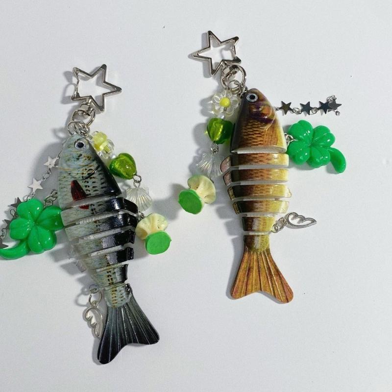 Vibrant Fish Lure Keychain Compact Resin Design Realistic Fish Lure Key Ring Practical Gift for Fishing Hobbyists