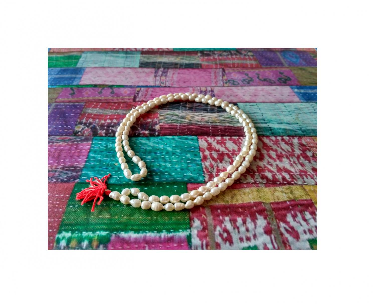 Чётки из Натурального Жемчуга (108 шариков), Moti Natural Pearl Mala - Oval Round, Kalyan Puja