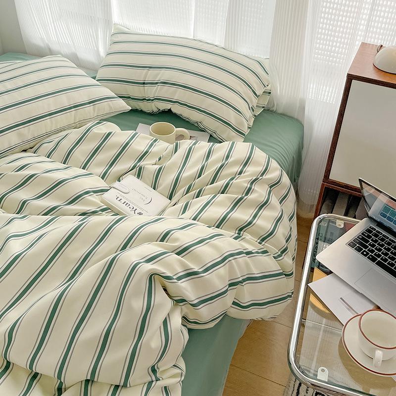 Korean Minimalist Striped Cotton Bedding Set: Duvet & Fitted Sheets for 1.8 Bed