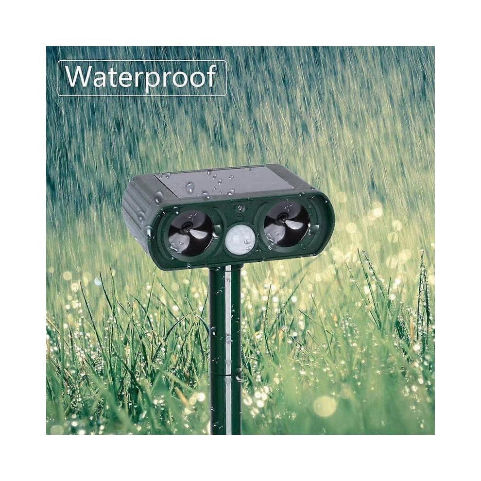 Solar Powered Waterproof Cat Repellent Fox Repellent Garden Ultrasonic Pet Deterrents Solar Animal Repeller Outdoor with Motion Sensor for Bird Dogs R