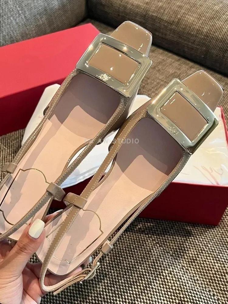 

Women Sandals Metal Square Buckle Patent Leather Thick Heel Square Toe Sandal Spring Casual Low Heel Back Strap Fashion Sandals 35 верблюд