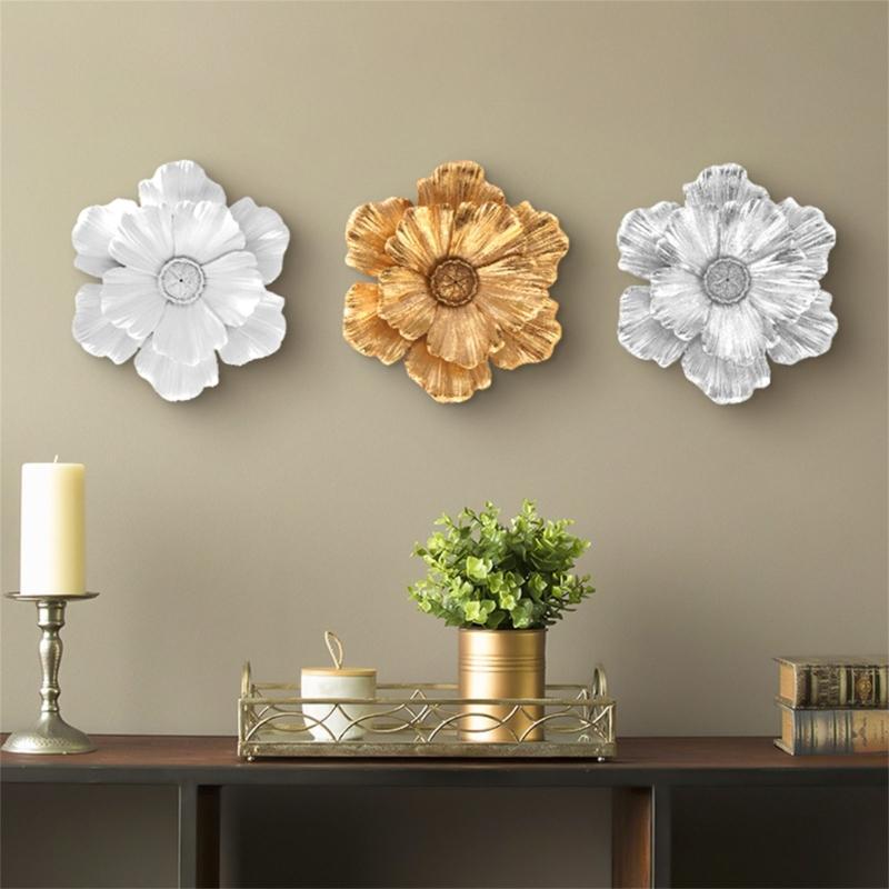 Decorative Flower Wall Art Accent Resin Layered 3D Petal Relief Floral Wall Sculpture for Hallway Entryway Living Room Decors Home
