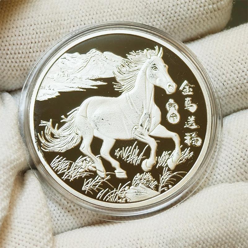 

40мм Китайські Монети Щаслива Тварина Кінь Колекційні Монети Металева Колекція Сувенір на Новий Рік 2026 1PC