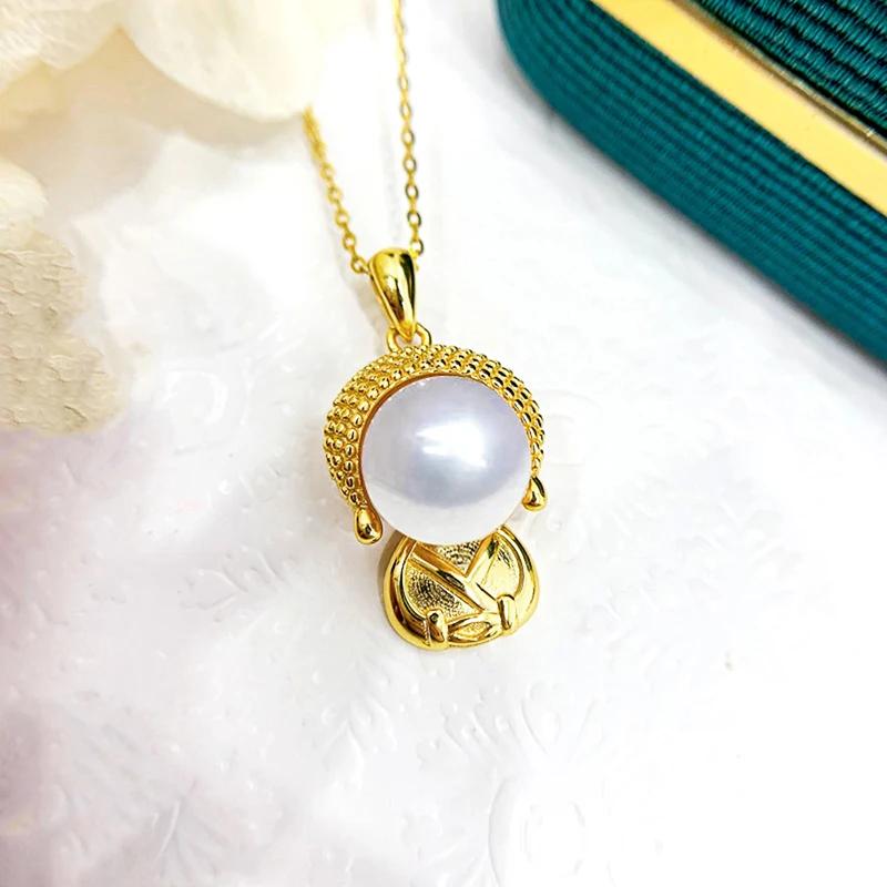 

Huitan Unique Buddha Pendant Necklace for Women Special-interested Personality Female Neckace Friends Gift Luxury Trendy Zircon
