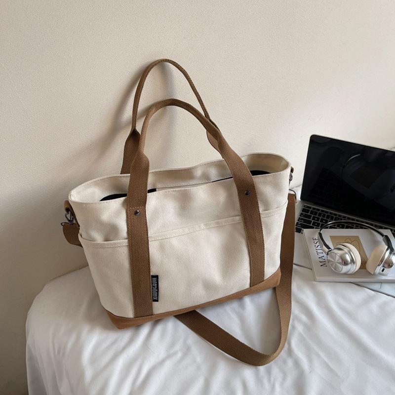 Large capacity bag fashion trend tote bag leisure 2025 summer new foreign style women shoulder messenger bag