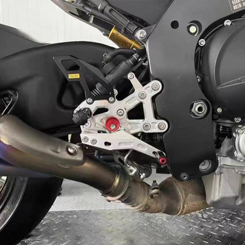 Racing Adjustable Rearsets Foot Pegs For Honda CBR1000RR-R SP 2021-2025