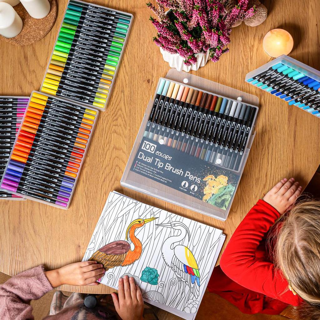 Set of Double-sided Watercolour Markers - 100 Colours