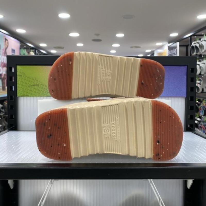 Crocs Hiker Xscape Clogs 209643 2q9