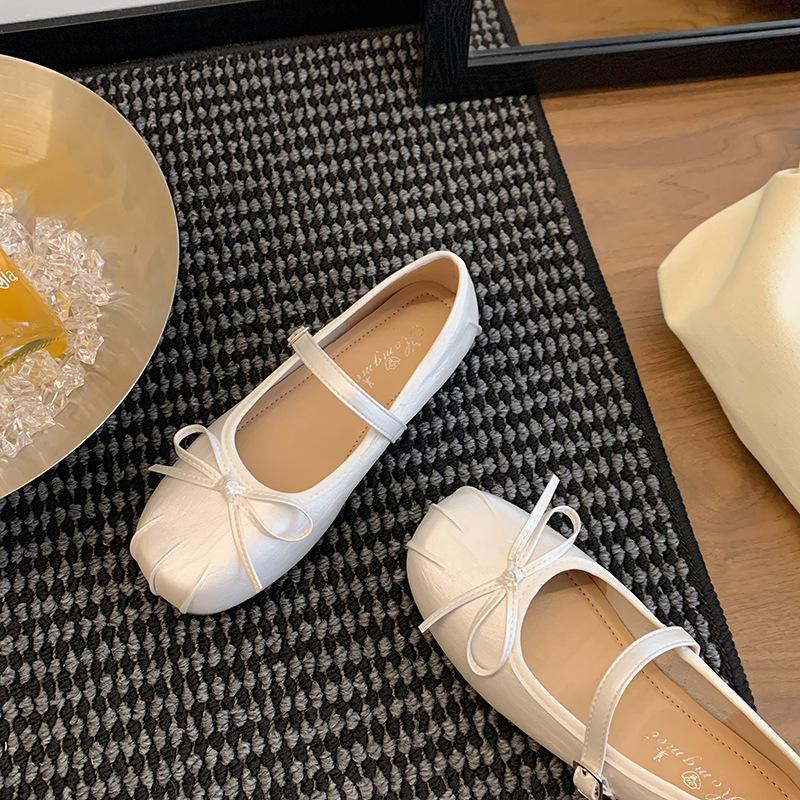 Silver bow ballet inner height-increasing single shoes for women's 2025 summer new soft flat one-pedal beanie shoes