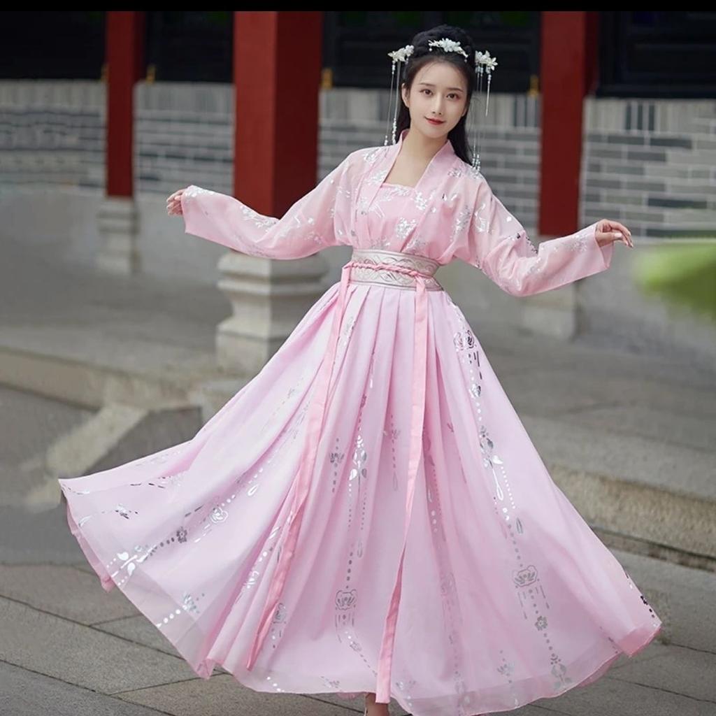 Traditioneller roter taillenlanger Rock im chinesischen Stil mit weiten Ärmeln, eleganter Feenalltag, Damenanzug