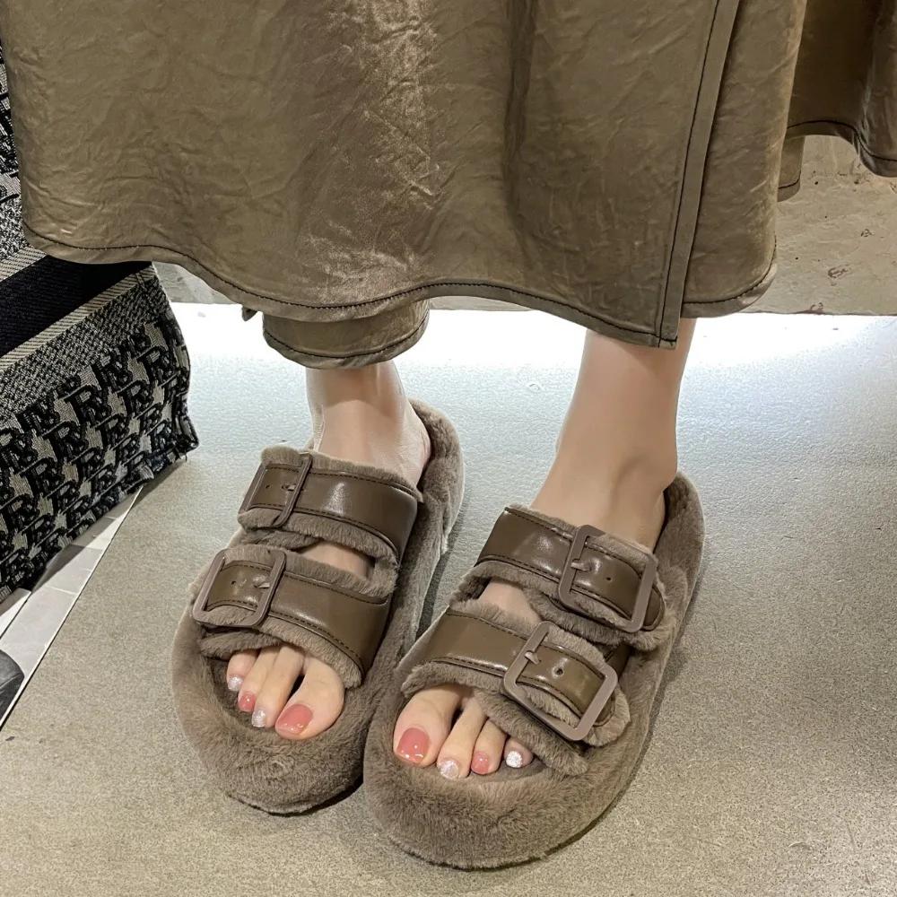 Fashion Thick Soled Hairy Slippers Women's Outdoor Wear  New Autumn and Winter Fashion Leather Buckle Plush Cotton Slippers Women Shoes