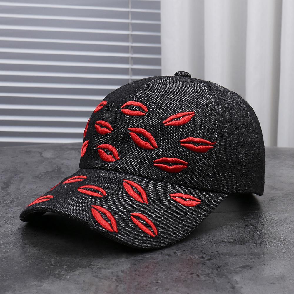 New fashion red lip embroidery decoration niche versatile casual baseball cap breathable comfortable Internet celebrity personality cap