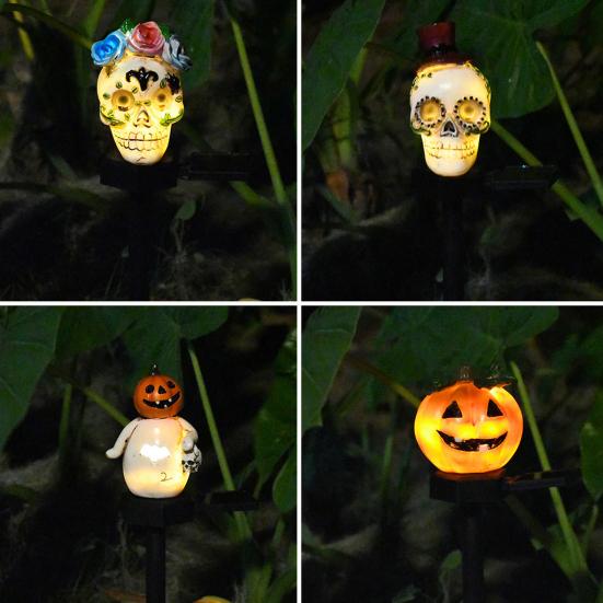 Solar Pumpkin Light Halloween Pathway Light Jack-O-Lantern Stake Outdoor Waterproof Skull Light with Stake for Yard Lawn Decoration