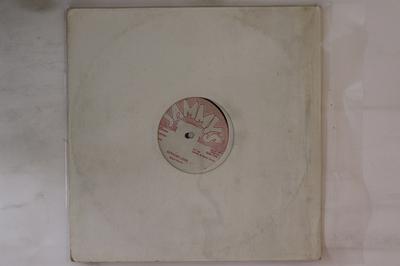 12-дюймовая пластинка BLACK UHURU & ERROL SCORCHER & NICO - Bad Girl / African Love none Jammy's Records 1979 Ямайка Регги, Ска и Даб Б/У