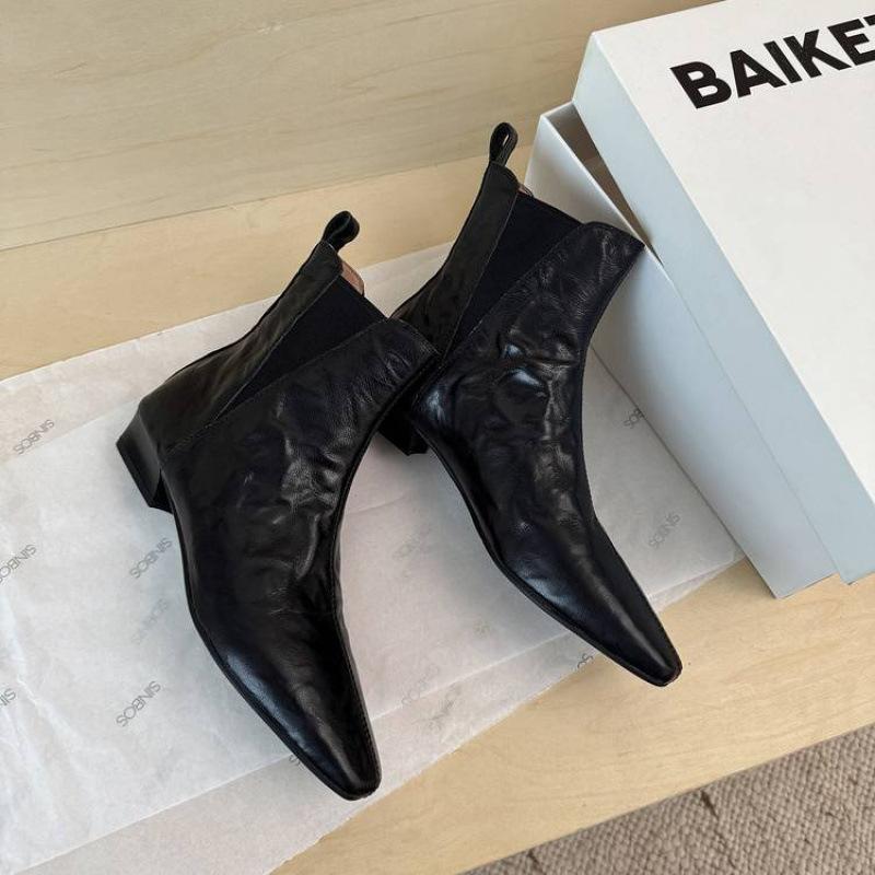 New women's leather shoes medium heel large size women's boots versatile leather Martin boots sleeve comfortable rubber sole medium boots women