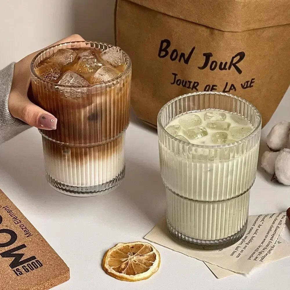 400ml Glasmugg Transparent Läckagesäker Kaffemugg Högtemperaturbeständig Tekopp Vattenflaska Dryckesvaror med Lock och Sugrör