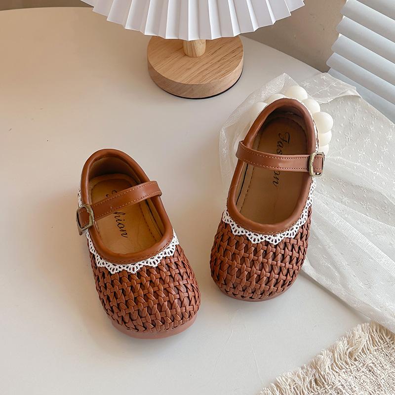 

Kids Casual Shoes Low-Cut Shoes PU Leather Spring Shoes For Girls Slip-On Anti-slip Breathable Brown Silver Shoes Size 23-34 32-Insole 19.4cm коричневый