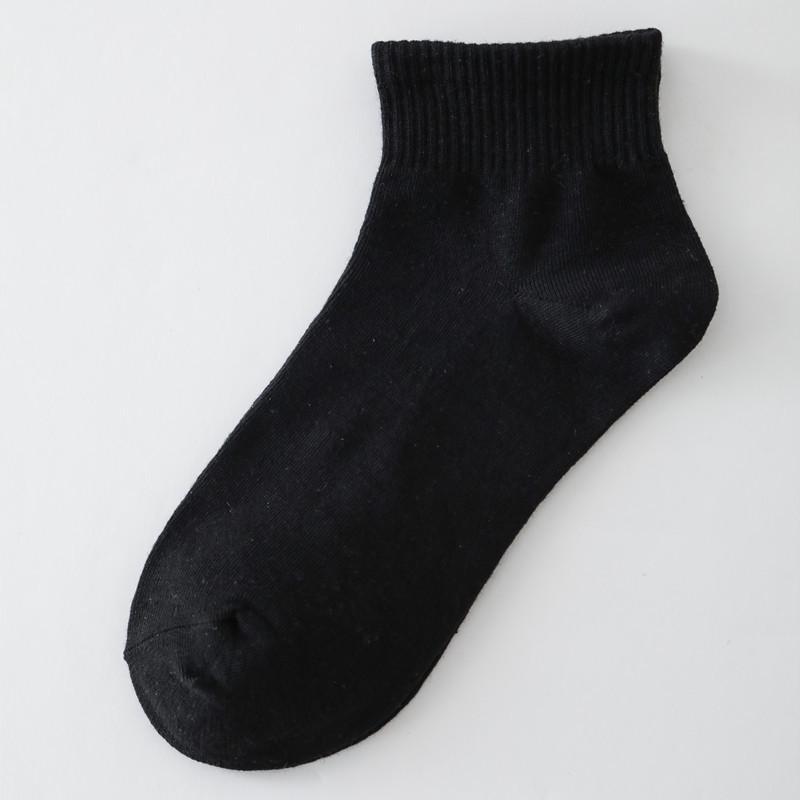 Men's Mid-Calf Japanese Style Socks - Black and White Ruffle Design for Autumn/Winter