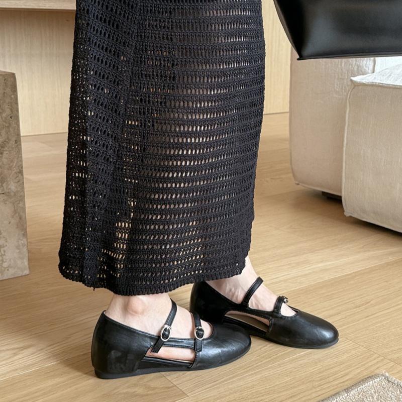 Fashion Women's Ballet Flats 2025 New Fashion Buckle Breathable Flat Shoes Mary Jane Hollow Casual Women Single Shoes Elegant Women Flat