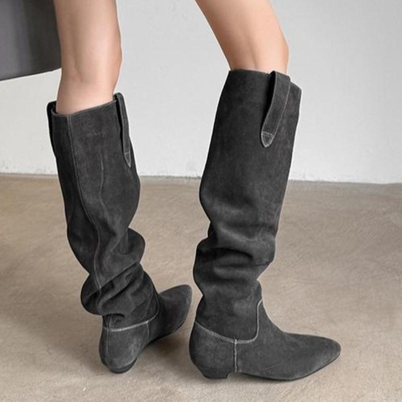 New Style Retro Pleated Pointed-toe Boots with Tube-shaped Low Heels - Versatile Women's Shoes