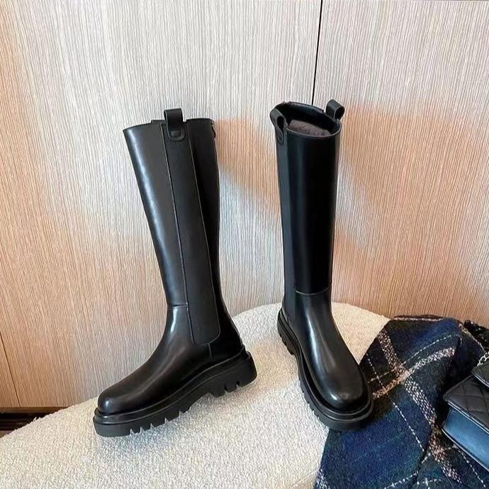 Snow Boots Women's Fur One-piece Warm Fleece Knee-length Boots High Boots Women's Cotton Shoes Leather Boots
