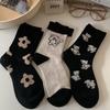 Damen Schwarze Blume Bär Karomuster Wadenlange Socken - Niedlich, Warm, Gerüscht, Perfekt für Frühling und Herbst