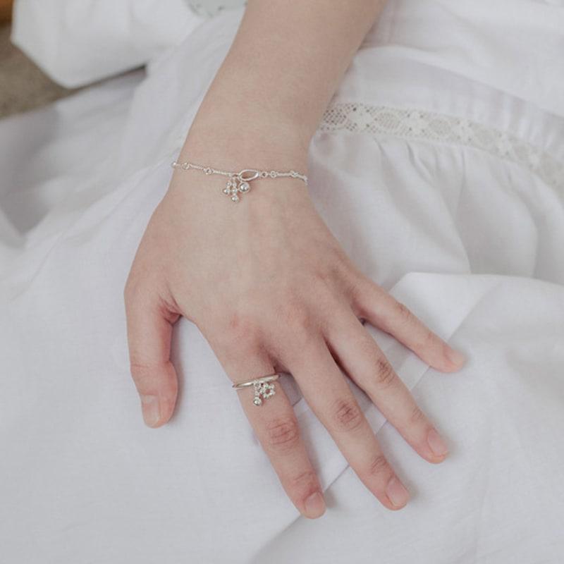 NUDOOR Twist Chain Tassel Bracelet