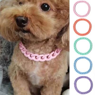 Coleira para animais de estimação estilo europeu e americano vestido de feriado cor sólida corrente geométrica para animais de estimação