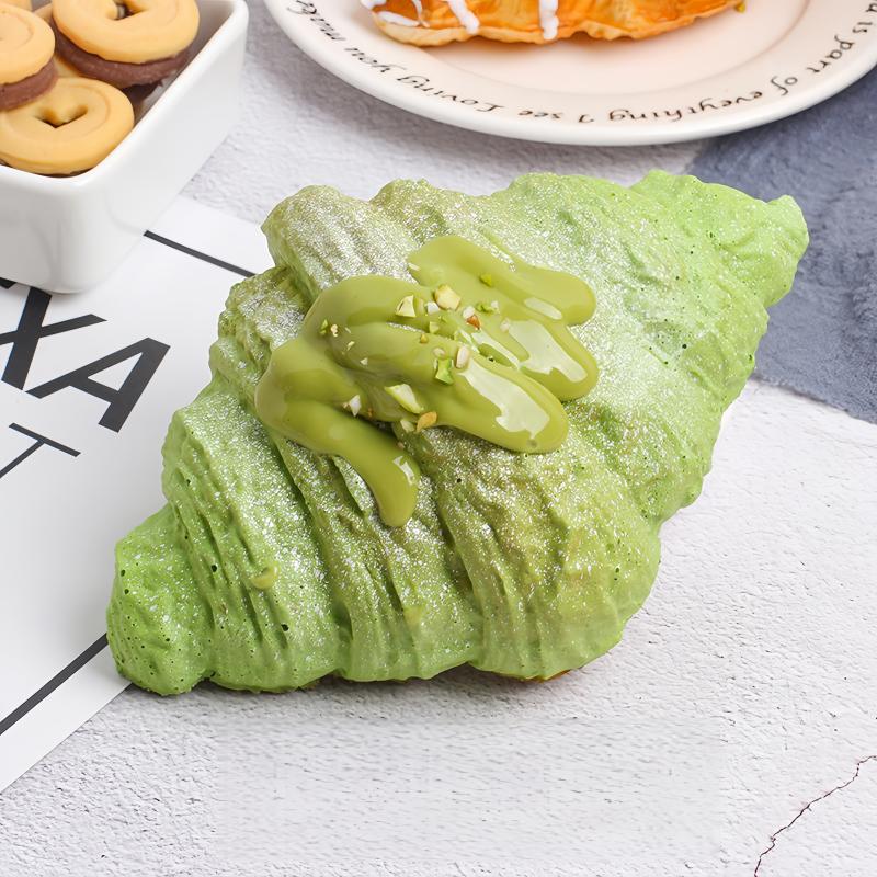 Simulated Croissant Squishy Toy, Slow Rebound Bread, Soft Scented Prop, Stress Relief Toy Model, Miniature Food Play