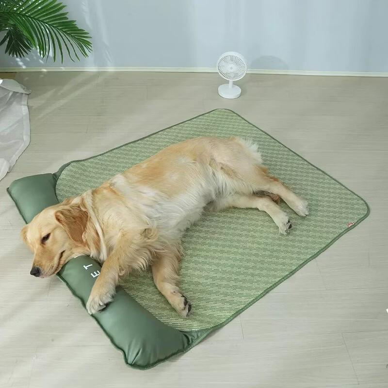 

Summer Dog Cooling Mat