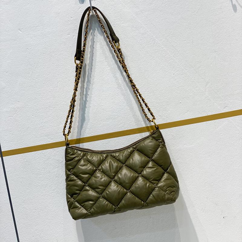 

Niche underarm bag women s shoulder bag autumn and winter new trendy high-end space cotton messenger chain bag