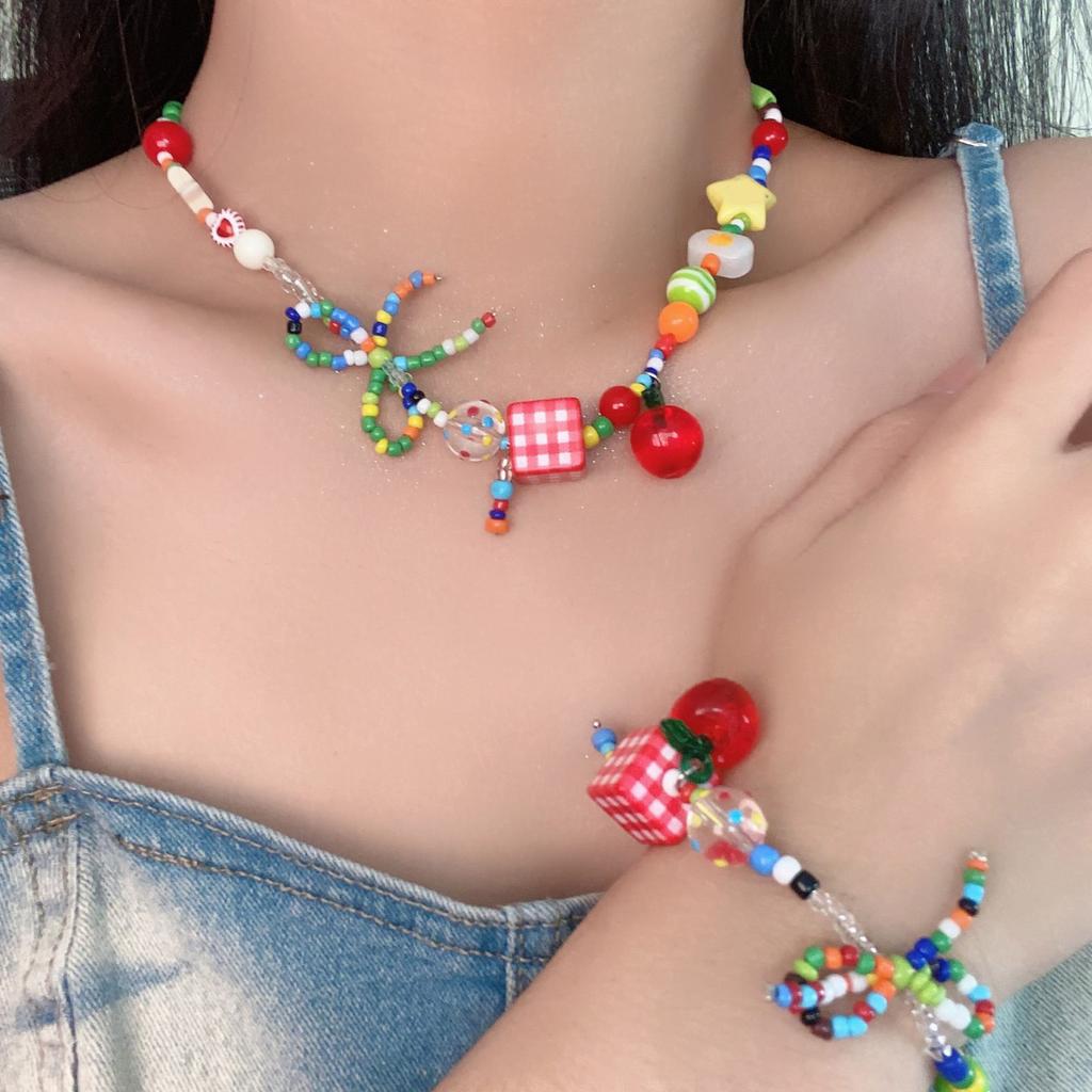 Colorful Beaded Choker Necklace Fashionable Acrylic Butterfly Choker Necklace Adornment for Modern Young Women