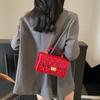 Niche bag women's summer 2026 new fashion diamond chain messenger bag women's portable small square bag