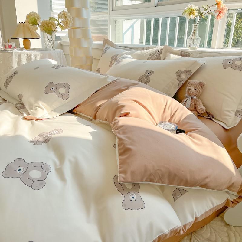 Romantisches Elegantes Bettwäsche-Set Weicher Schicker Blumenblüten-Druck Bettbezug Hautfreundliches Bettlaken Kissenbezüge 4 Teile Einzel Doppel König