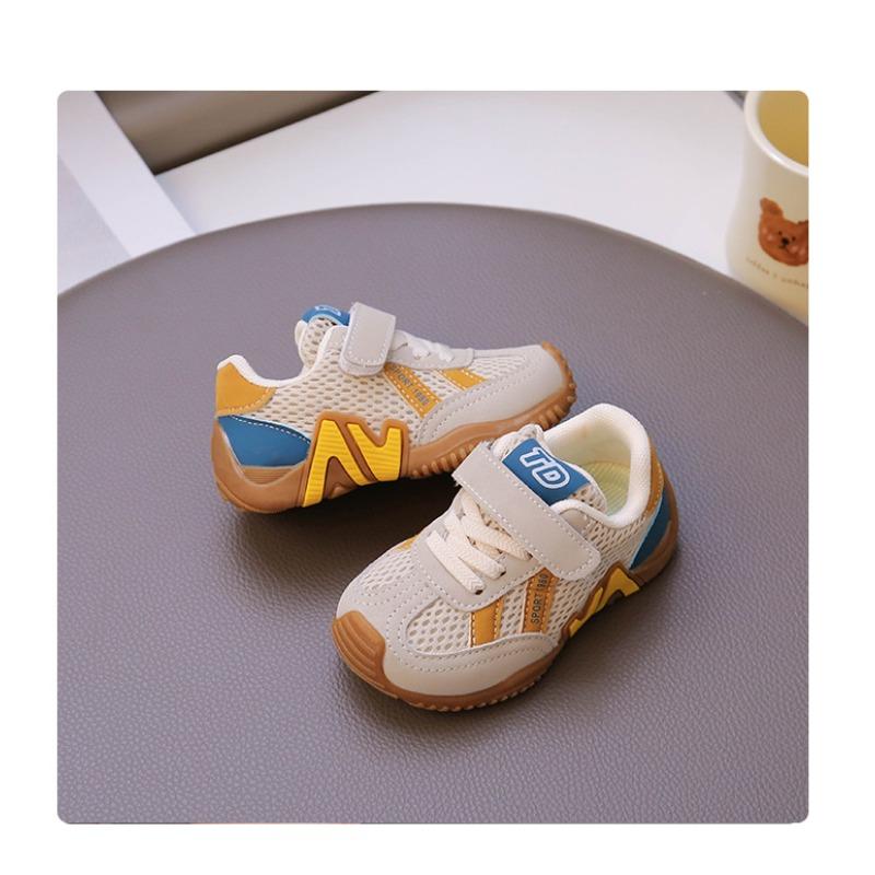Kindersport schuhe Frühling und Herbst neu Mädchen weiche Sohle Freizeitschuhe Jungen Forrest Gump Schuhe atmungsaktives Netz Laufschuhe