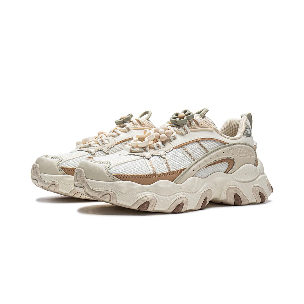 Li Ning Cat Paw Lite3 Slip Resistant, Abrasion Resistant, Breathable, Lightweight Low top Chunky Sneakers Women's Ecru AGCW004-1