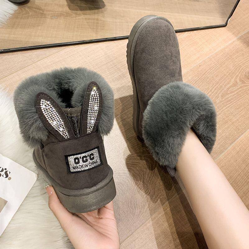 Round Toe Flat Rhinestone Women's Snow Boots Comfortable and Elegant Plush Warm Booties Trend 2025 Designer Luxury Ladies Shoes