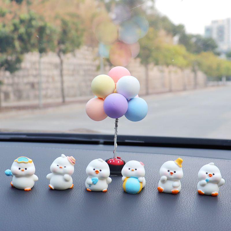 Cute Cartoon Duck Car Ornaments: Creative Interior Accessories