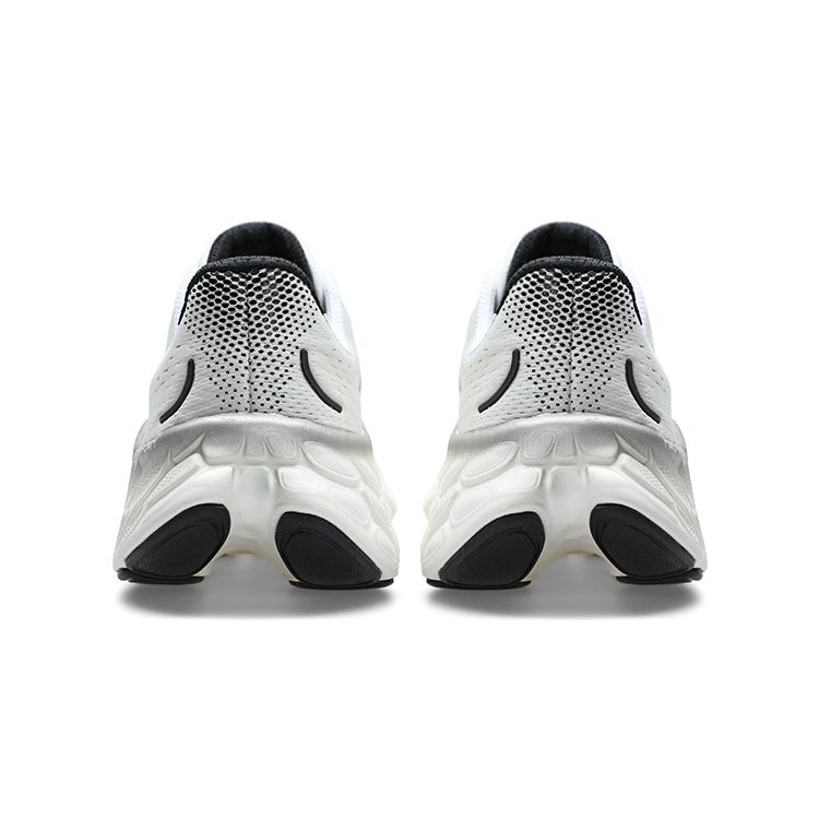 New Balance Fresh Foam X More V4 White Black Unisex Sneakers Black-Metallic MMORCW4