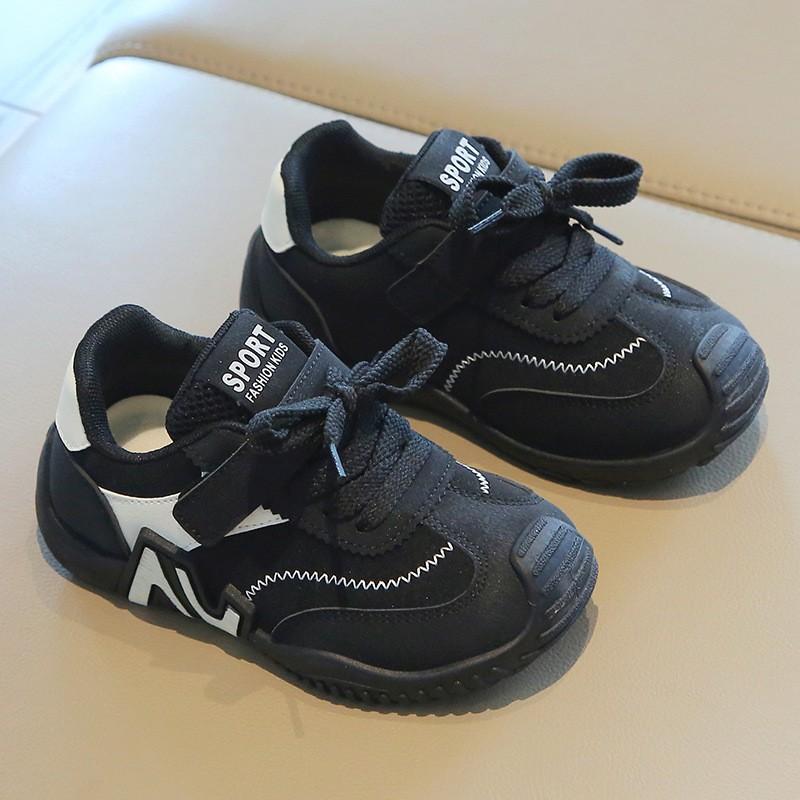 Kids Casual Sneakers Fall 2026 Boys Girls Soft Sole Lightweight Breathable PU Upper PVC Outsole Magic Tape