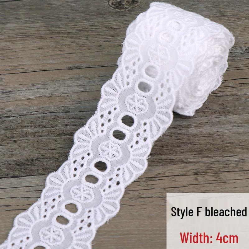 

Юбка в стиле Лолита с хлопковым воротником, кружевными манжетами, оборками, ажурными кружевными аксессуарами и отделкой летящими краями Model F - Bleached