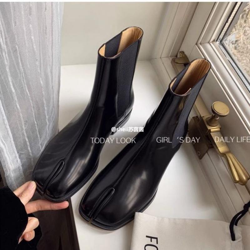 ! Shoes British leather pig's trotters split-toed thick heel Chelsea short boots women's Martin boots