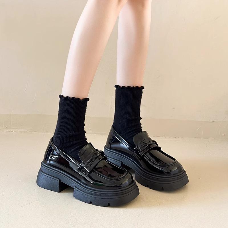 Platform small leather shoes women's 2025 spring and autumn new British retro heightening Mary Jane soft sole versatile black loafers