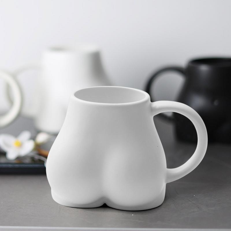 New Creativity Butt Decorative Coffee Mugs Ceramic Cup Heat Resistant Portable Wine Glass Travel Porcelain Mug 300ml Juice Cup