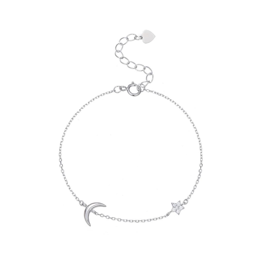 Armband van sterling zilver (S925) met sterren en maanmotief - Minimalistisch, hoogwaardig sieraad voor dames.